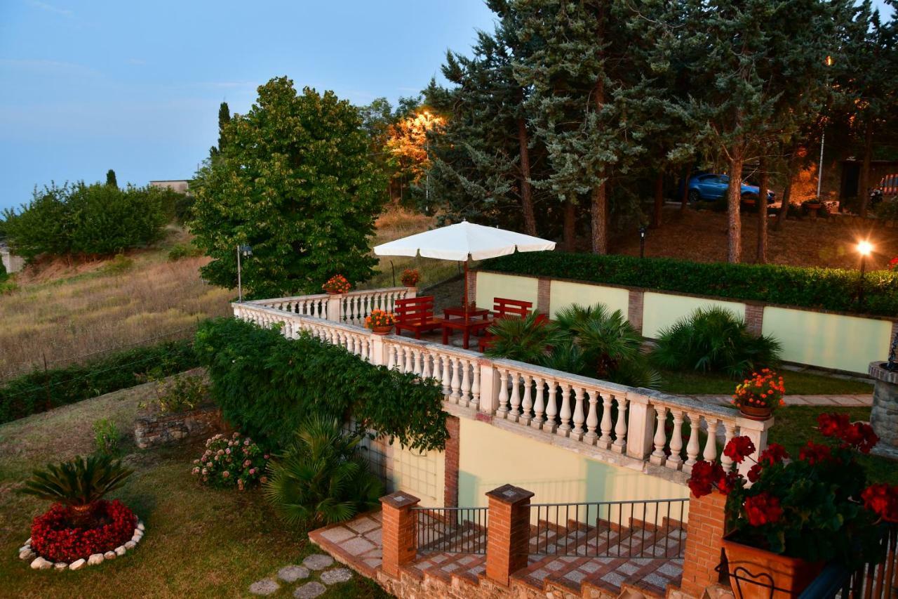 Casa Vacanze Patrizia Montefiore dellʼAso Buitenkant foto