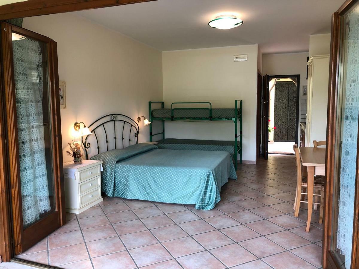 Casa Vacanze Patrizia Montefiore dellʼAso Buitenkant foto